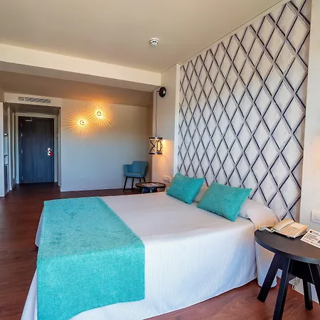 Hotel Golden Donaire 4 Sup 4*