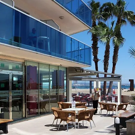Golden Donaire Hotel 4*