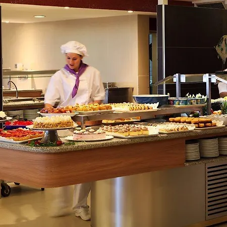 Golden Donaire Hotell