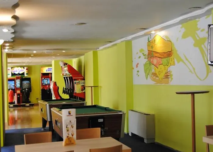 多内尔海滩黄金酒店 酒店 拉皮内达